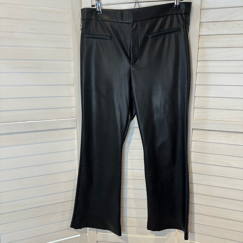 🚨FINAL SALE! PRICE IS FIRM🚨
 Zara Black Faux Leather Flare Pants